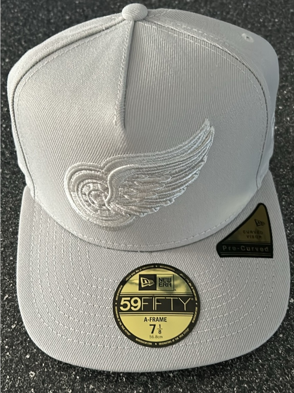 Men’s 7 1/8 Red Wings 59FIFTY hat. Brand New.